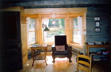 cabin livingroom
                                                                                  